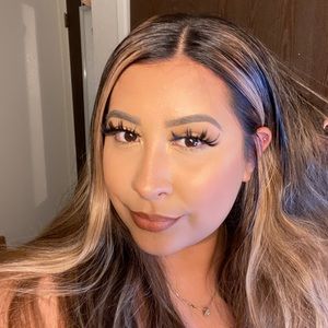 Meet your Posher, Asianna